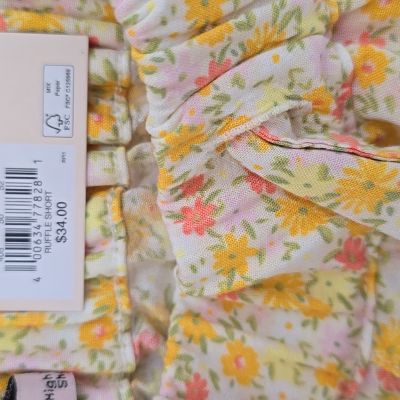 SO BRAND WOMENS JUNIOR SIZE YELLOW FLORAL SOFT SHORTS HIGH RISE SIZE XS - Picture 5 of 13